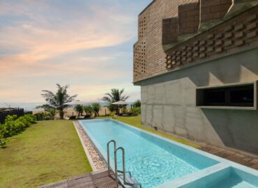 Luxury boutique villa with a swimming pool with sea view and a small garden